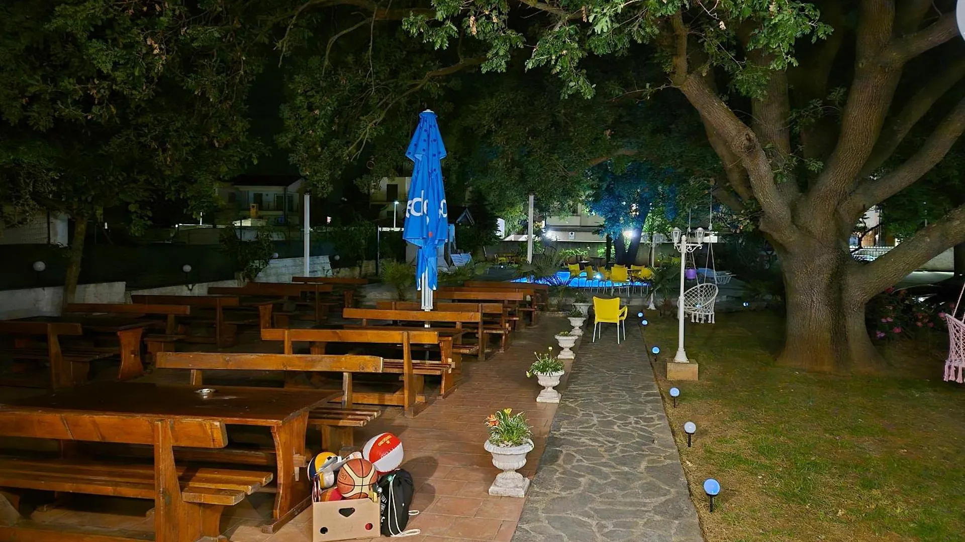 Biergarten Medolino 0*,  Croazia